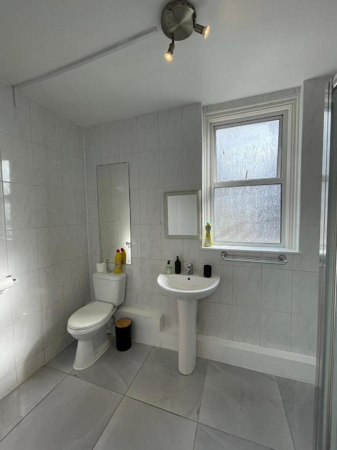 Amazing 3 Bedroom Flat Minutes From Tower Bridge Londýn Exteriér fotografie